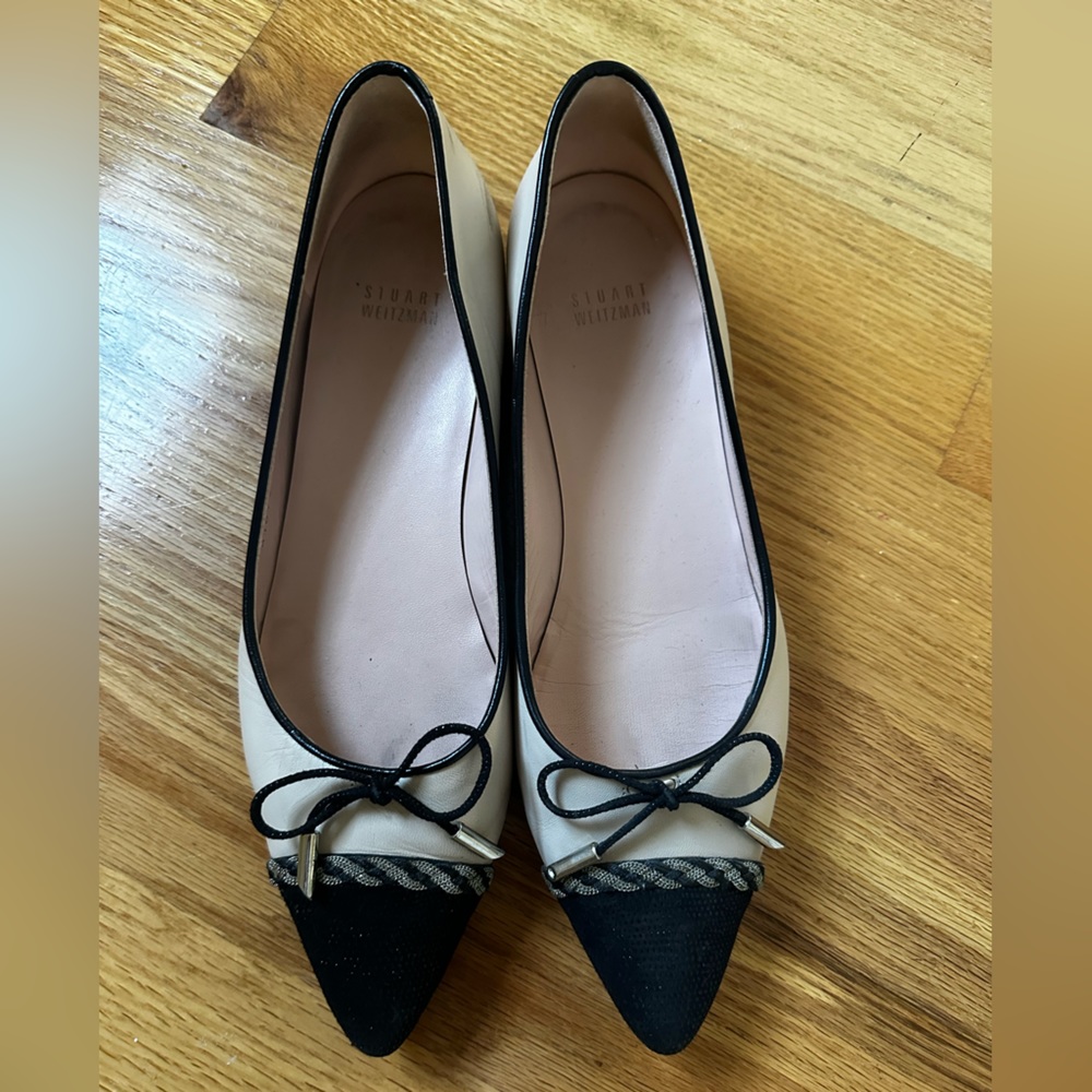Stuart Weitzman women’s flats size 9